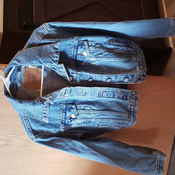 Levi's denim jacket - Picture 4 of 5